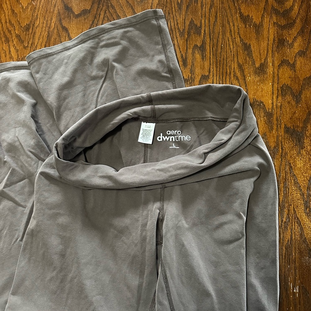 Aero DownTime Brown Flare Legging